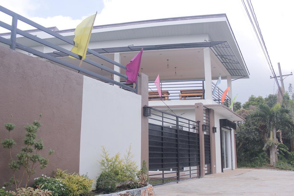 Alberto'S By Dj Seungli Silang Exterior photo